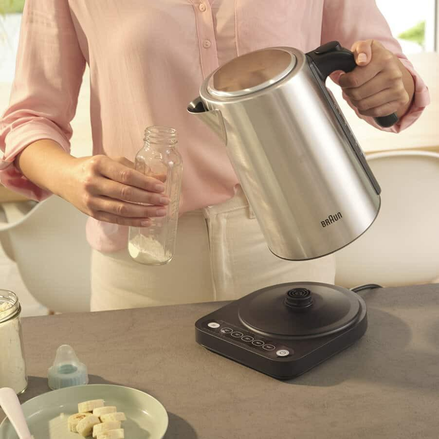 Braun Czajnik elektryczny Braun WK5205BK