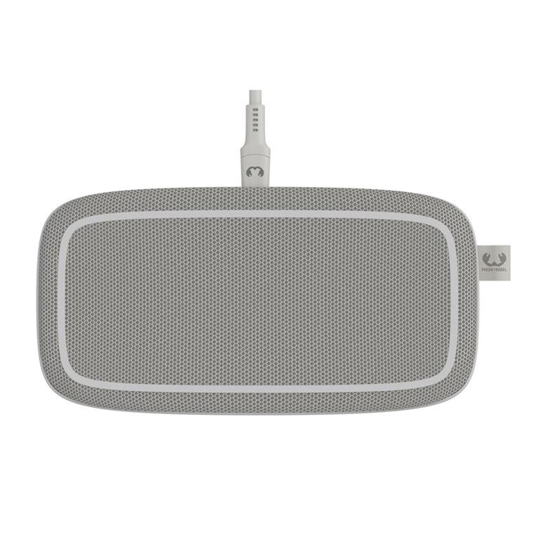 W zestawie z kablem USB-C