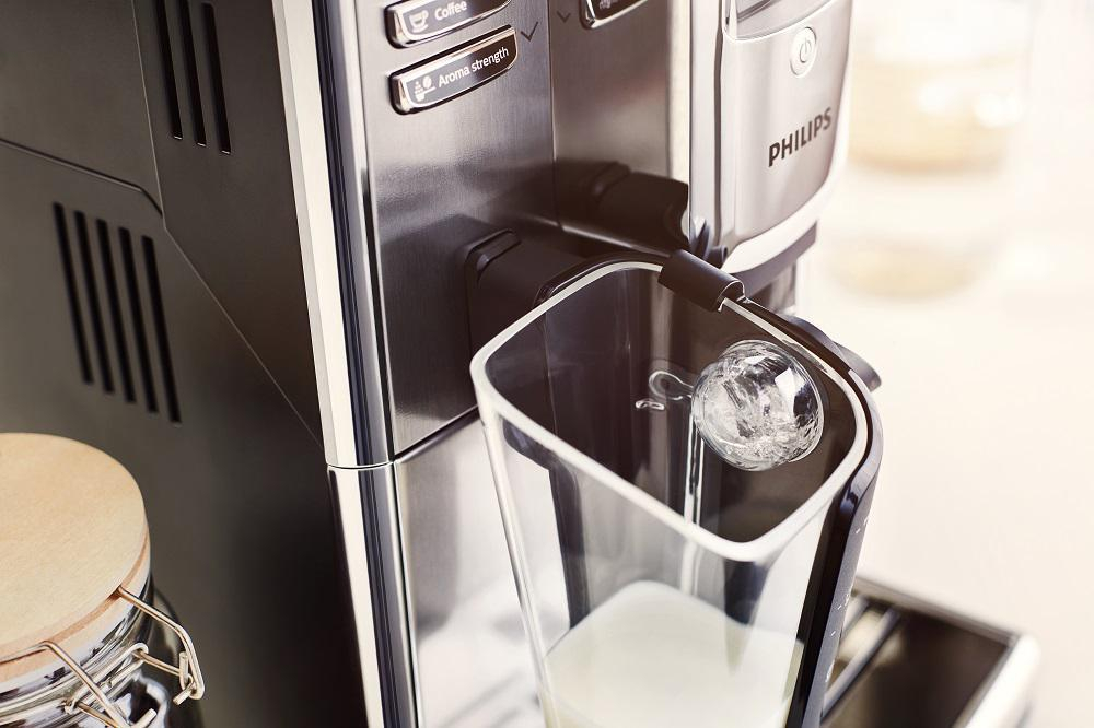 Philips LATTE GO EP5335/10 INOX