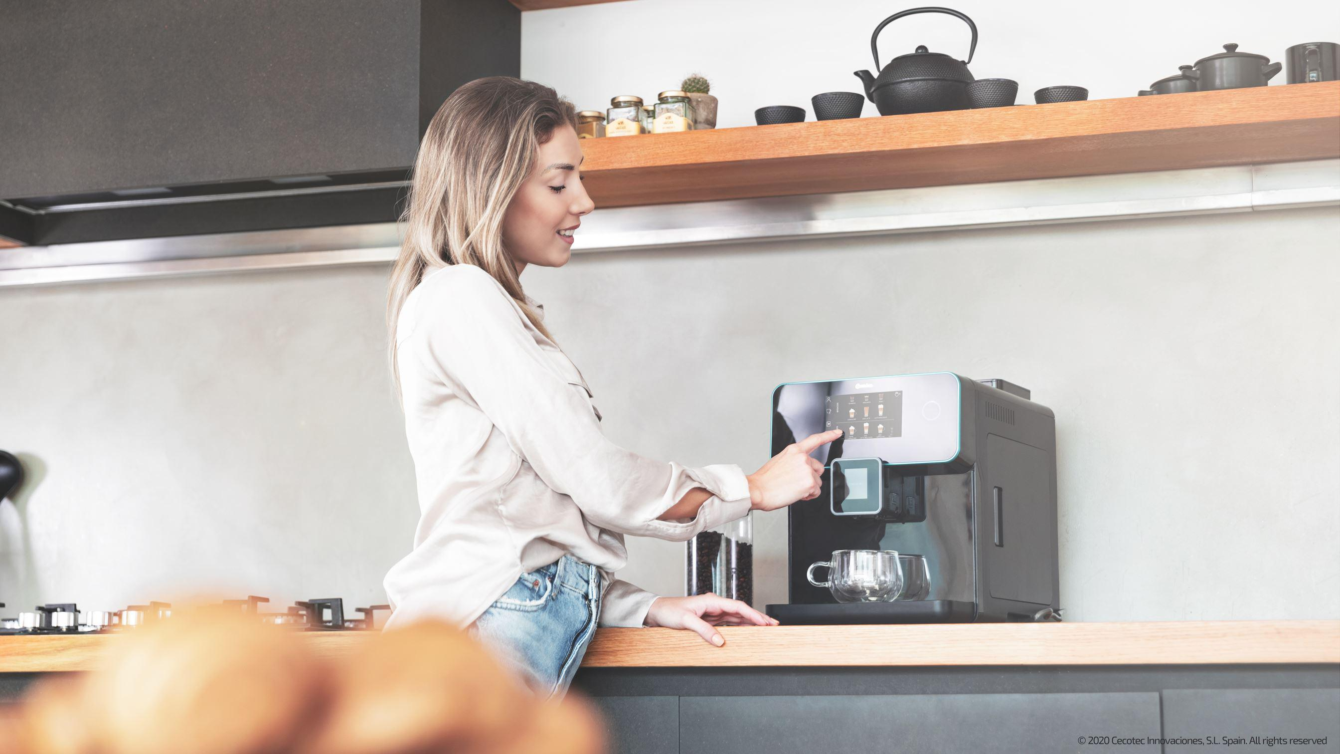 Cecotec Power Matic-Ccino 9000 Serie Nera