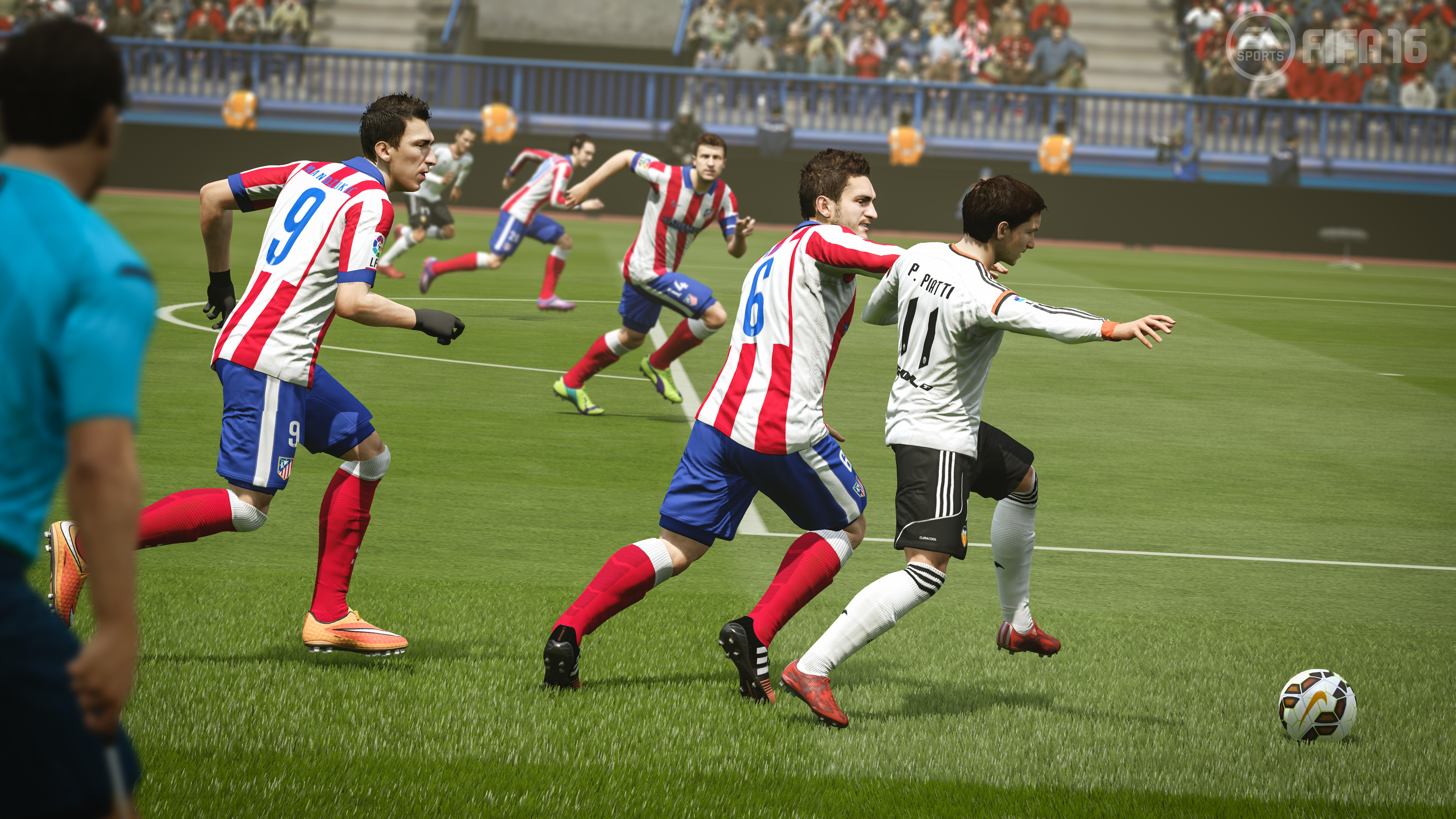 EA FIFA 16 PS4 Deluxe Edition