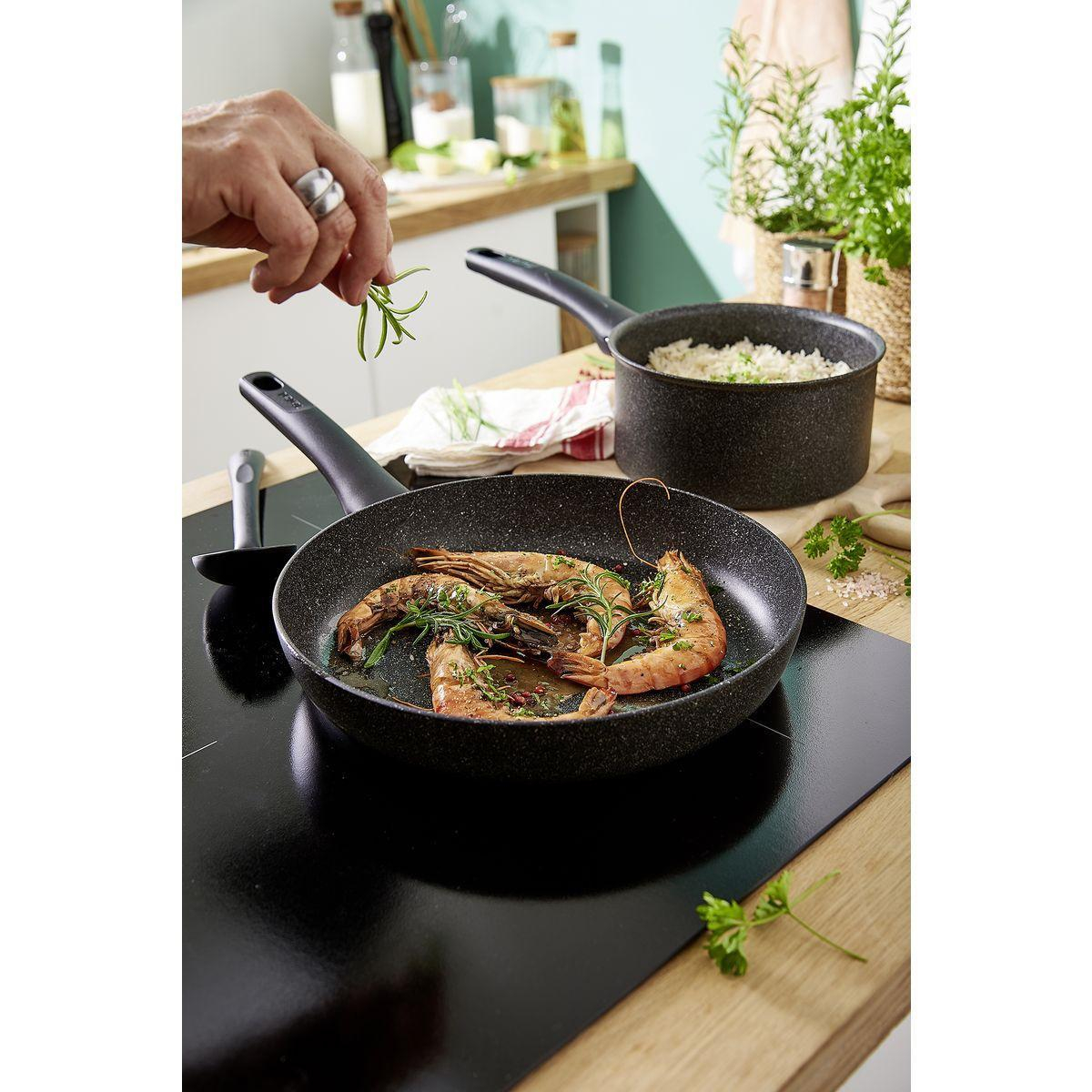 Tefal PATELNIA BLACK STONE (G2810802) 32 cm