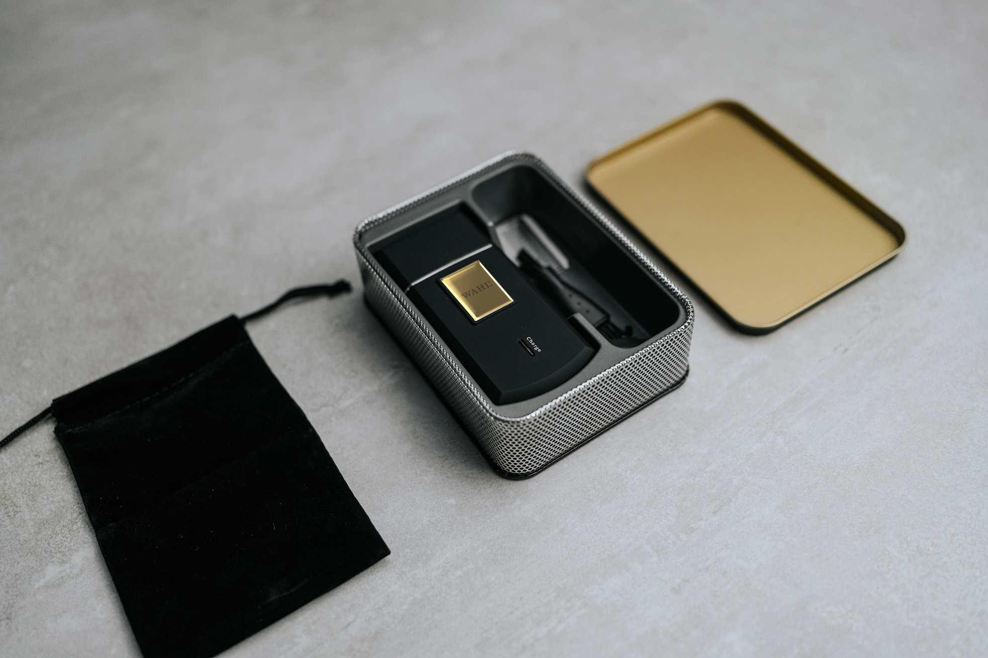 Wahl Wahl Travel Shaver Gold 3615 Zestaw Golarka Do Brody