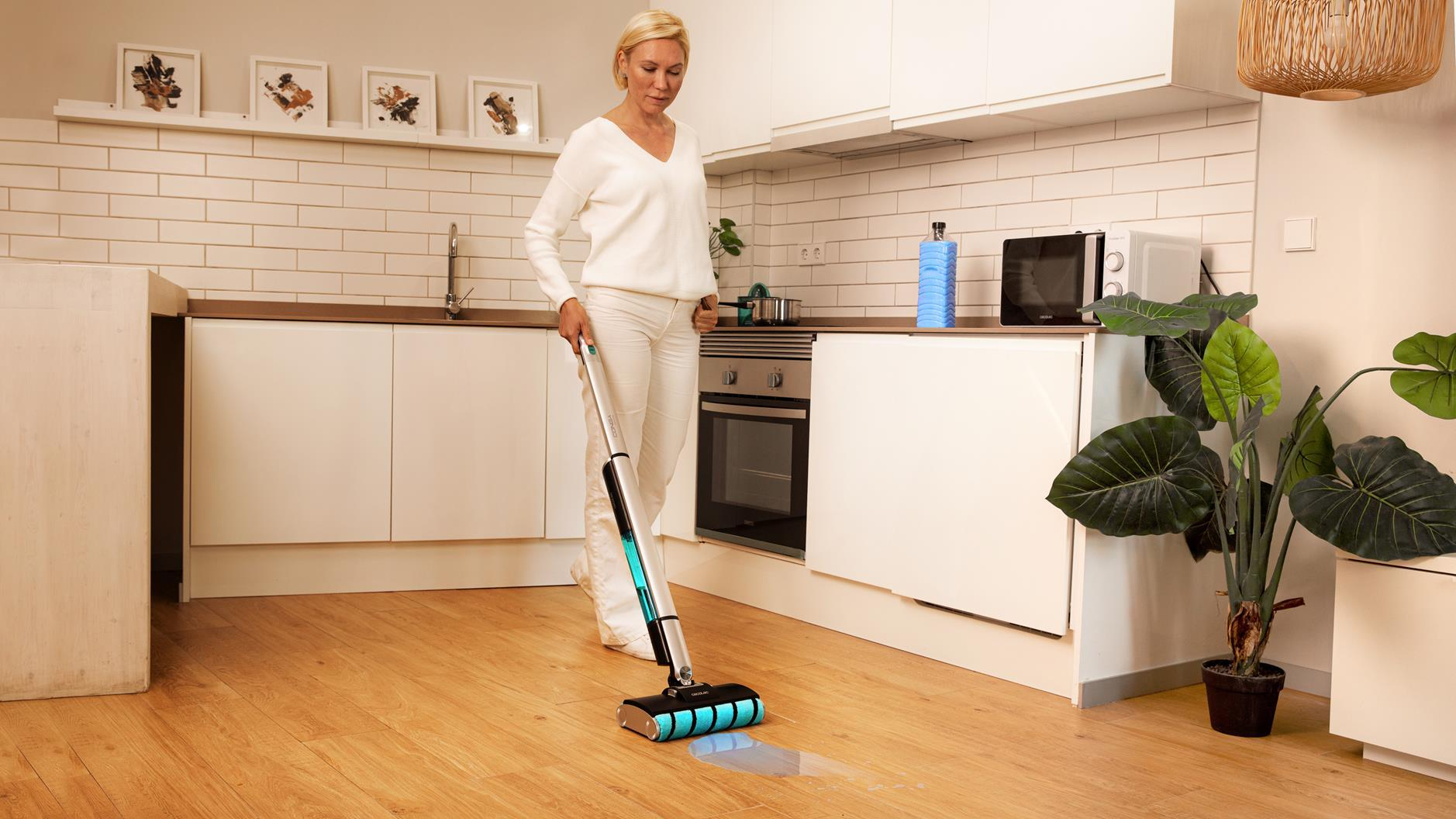 Cecotec Conga Popstar 14800Aqua