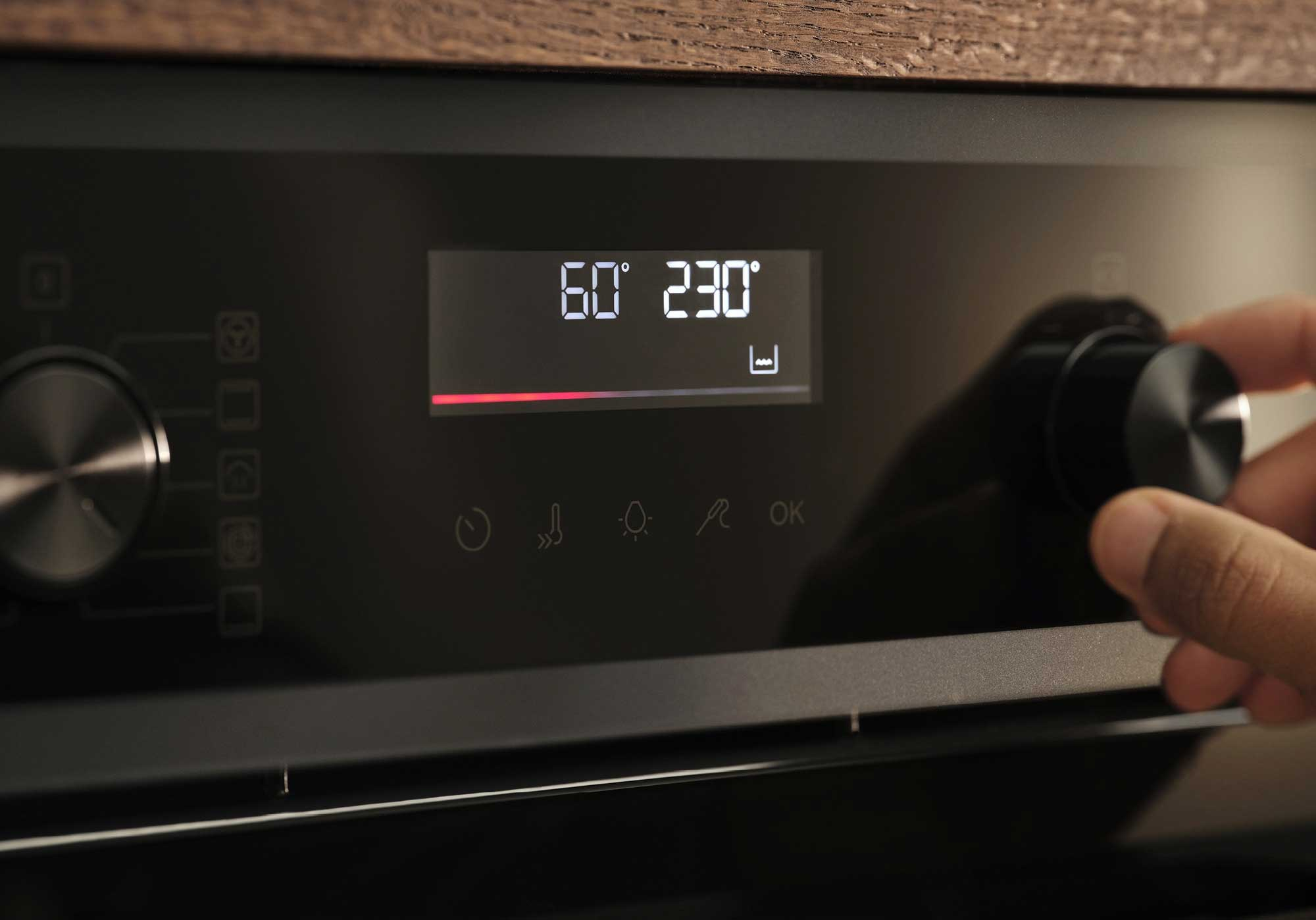 Electrolux PIEKARNIK LOF6P16Z SurroundCook