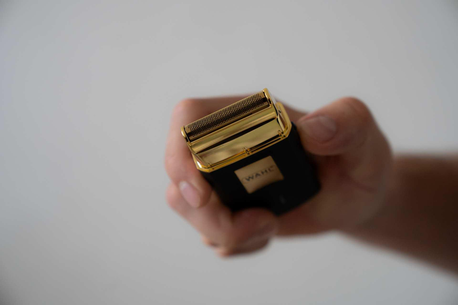 Wahl Wahl Travel Shaver Gold 3615 Zestaw Golarka Do Brody