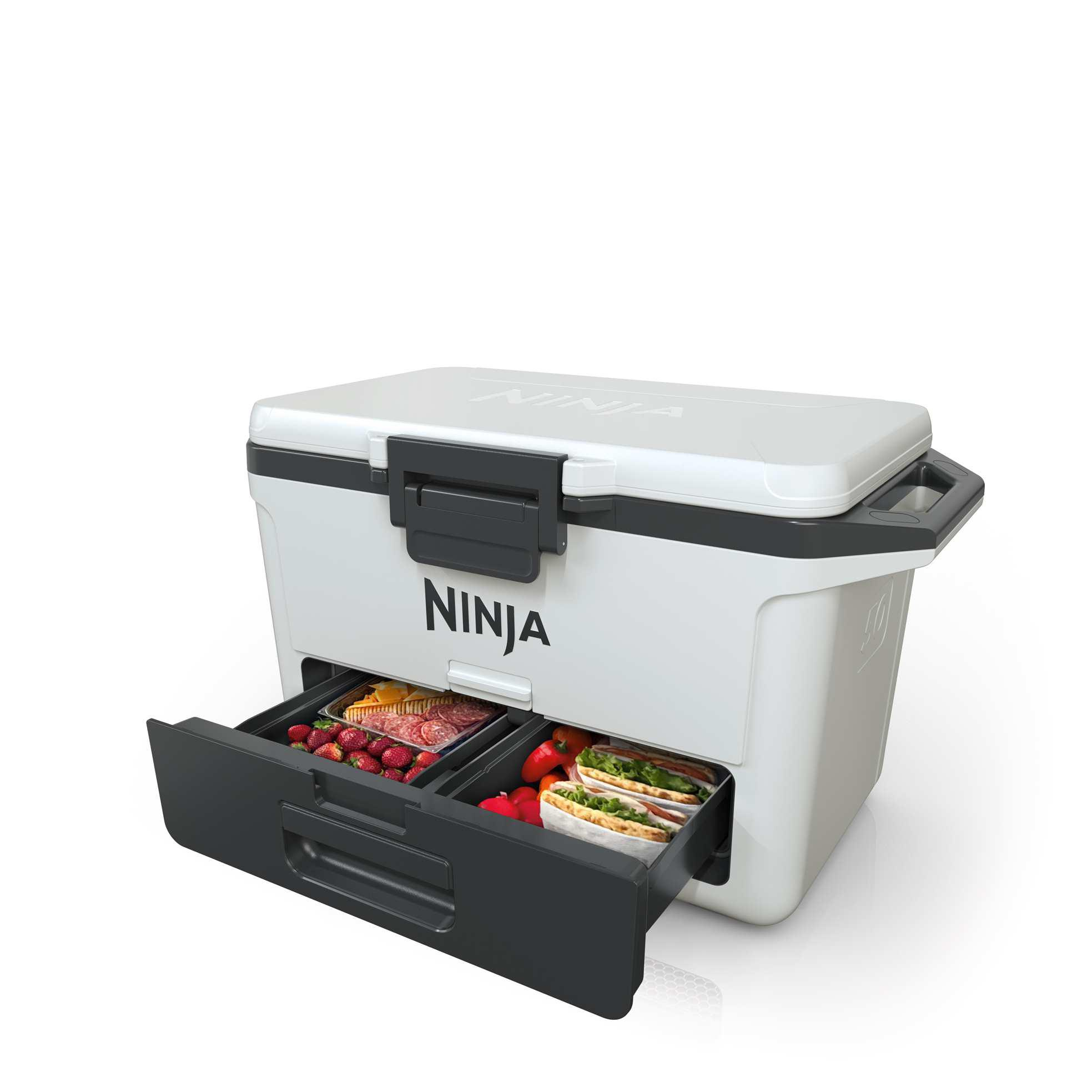 Ninja Cooler przenośny FrostVault biały 47L FB151EUWH