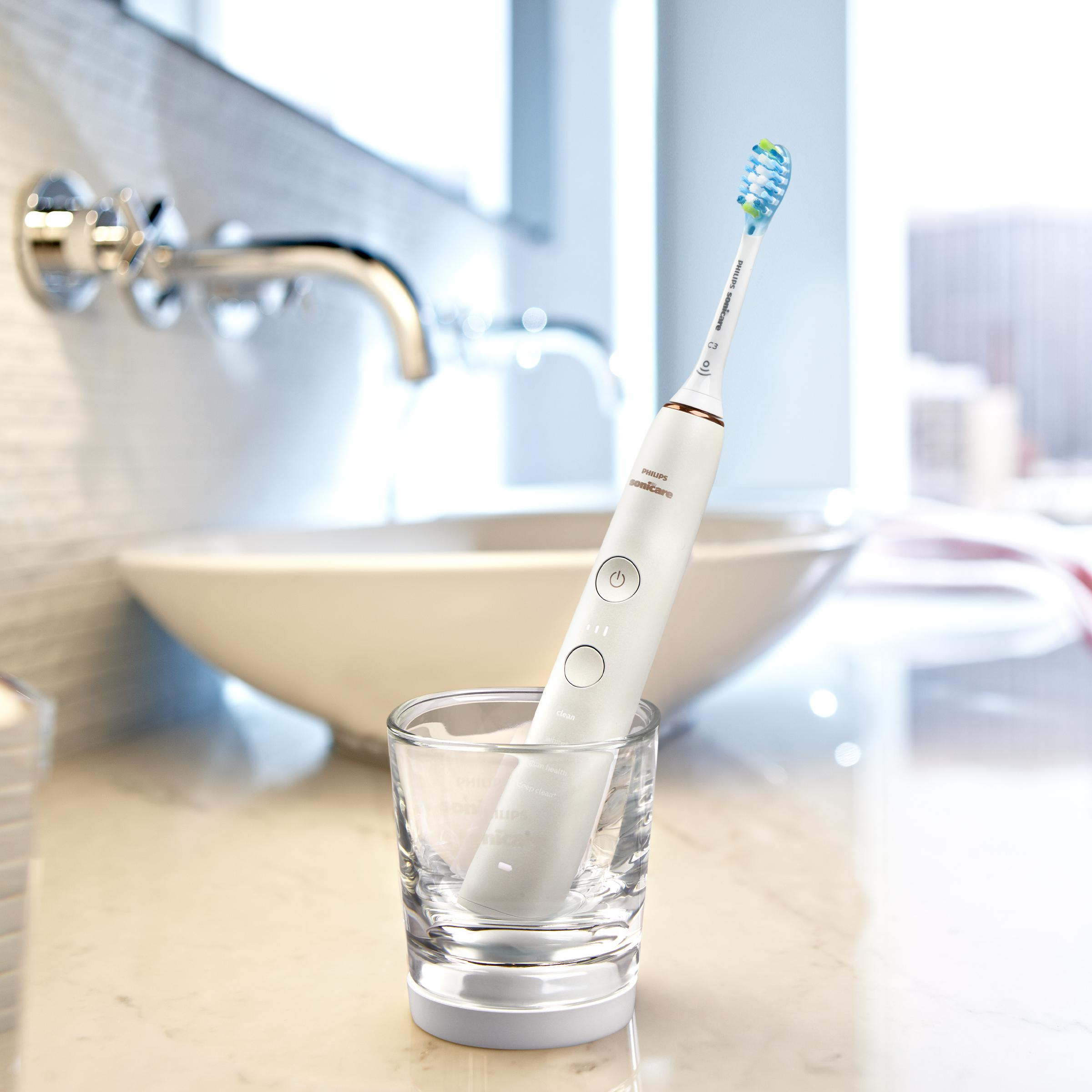 Philips SZCZOTECZKA SONICZNA PHILIPS SONICARE HX9911/94 DIAMOND CLEA