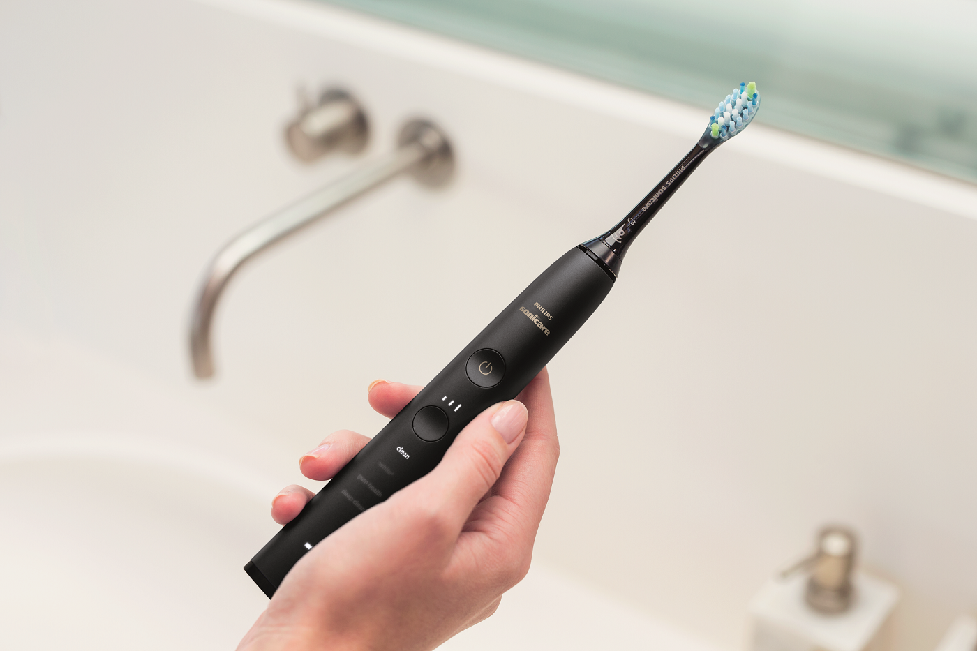 Philips SZCZOTECZKA SONICZNA PHILIPS SONICARE HX9911/09 DIAMOND CLEA