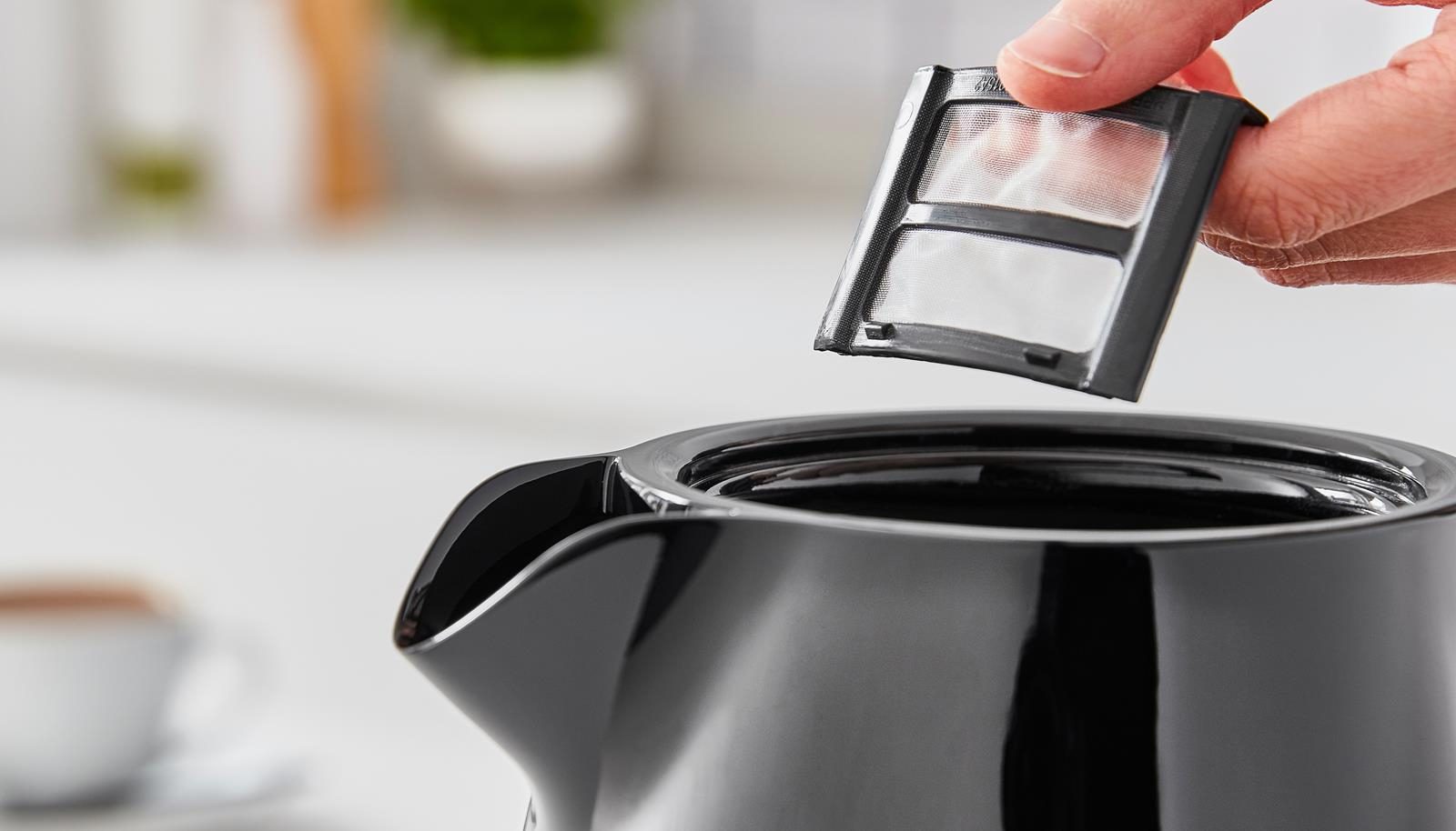 Czajnik Morphy Richards Verve czarny 103010