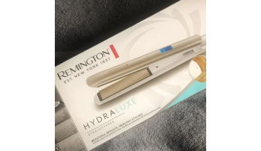 Jak sprawowała się prostownica Remington Hydraluxe? Recenzja
