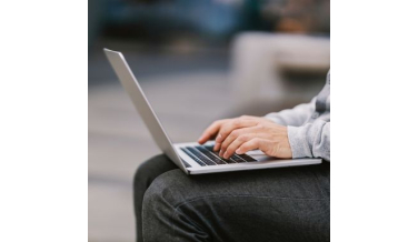 Laptop do programowania – jaki będzie odpowiedni? Sprawdź!
