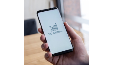 Brak zasięgu w telefonie – poznaj przyczyny i rozwiązania