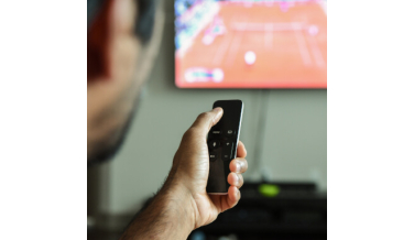 Co to jest Apple TV? Poznaj rozwiązanie od znanej marki!