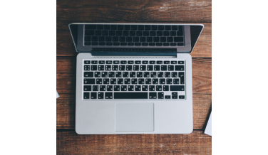 Co to jest MacBook? Poznaj laptopa od Apple