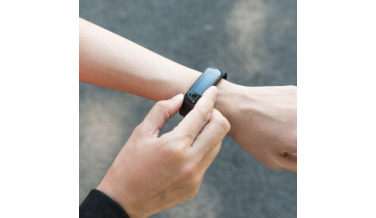 Jak wybrać smartband? Wybieramy inteligentną opaskę sportową