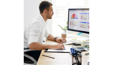 Jaki monitor wybrać? Sprawdź, na co zwrócić uwagę!