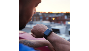 Jaki smartwatch do 2000 zł kupić? Podpowiadamy!