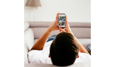 Telefon do 1200 zł – zobacz, jakie modele cieszą się popularnością!