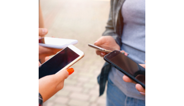 Najlepszy telefon do 700 zł – czas go poznać!