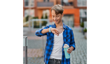Smartwatch dla chłopca – jak wybrać odpowiedni model?