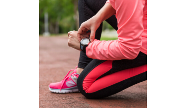 Jaki smartwatch sportowy kupić? Wybieramy najlepszy smartwatch do treningu