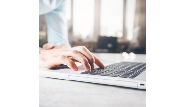 Wymiana klawiatury w laptopie – jak ją samodzielnie przeprowadzić? Podpowiadamy!