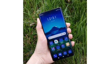Xiaomi 12 – test nowego flagowca od chińskiego producenta. Czy warto przesiąść się na dwunastkę?