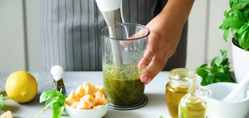 2-dobry-blender-reczny