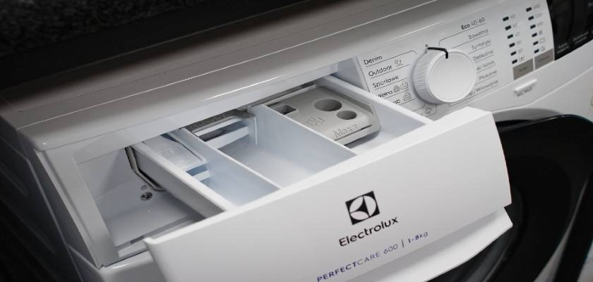 electrolux-ew6f448bup-pranie-szuflada