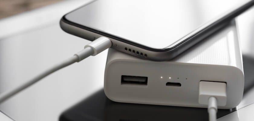 2-powerbank-ze-wskaznikiem-naladowania