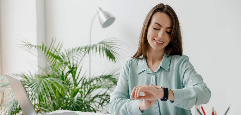 smartwatch z dobrą baterią