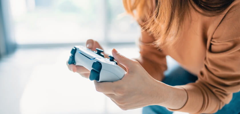 3-czy-pad-ps5-pasuje-do-ps4