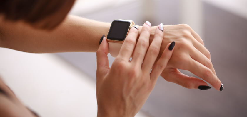 3-elegancki-smartwatch-damski
