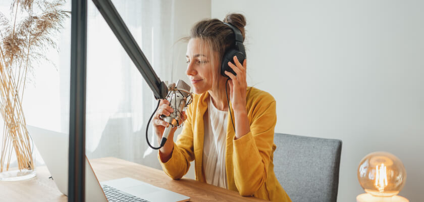 3-mikrofon-podcastowy
