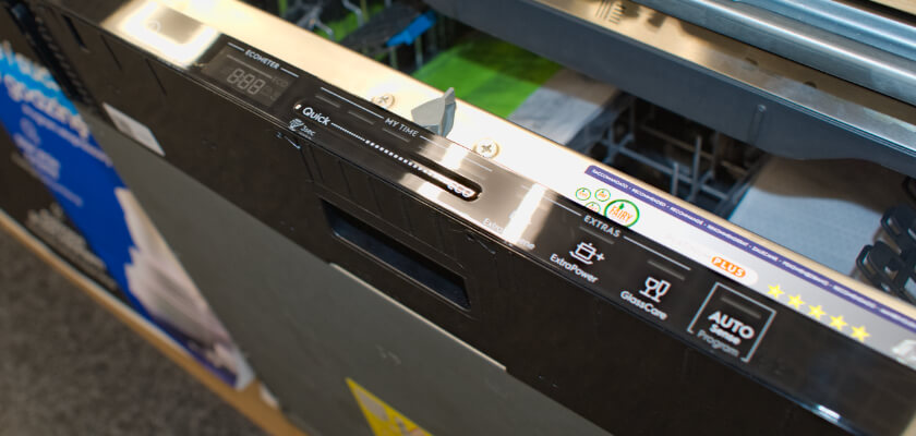 3-zmywarka-electrolux-eec767310l-opinie