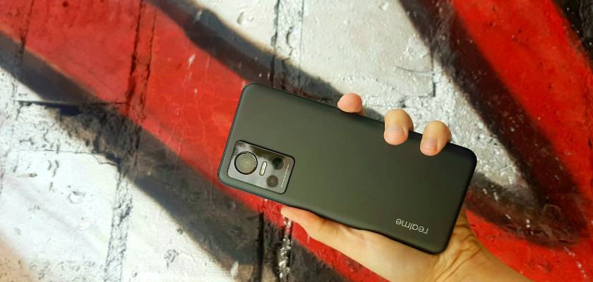 Realme NEO 3
