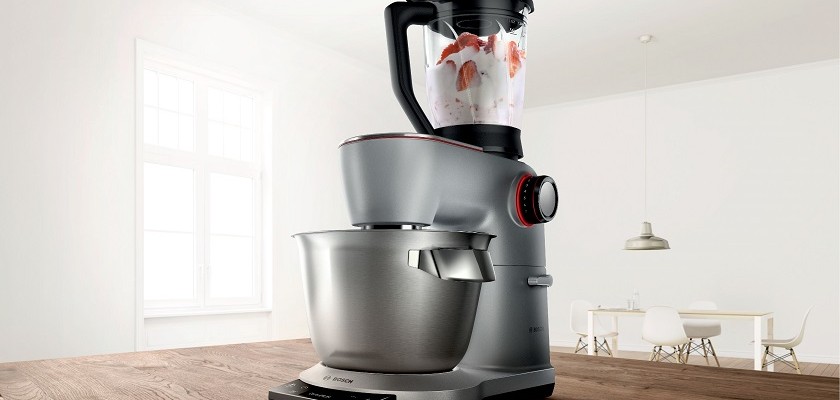 Robot Bosch na tle kuchni