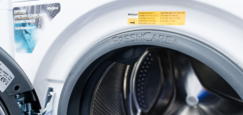 WHIRLPOOL-FFB-7238-BV-PL-drzwiczki