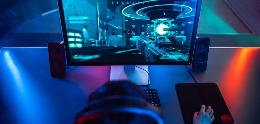 acer-monitor-predator-na-biurku
