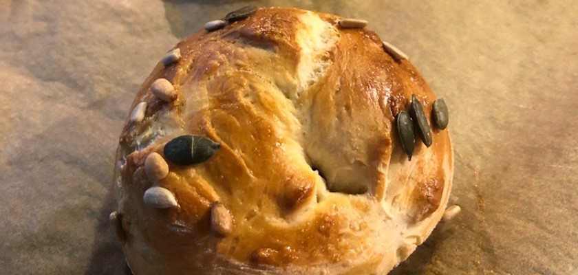 bułka z dynią na blasze do pieczenia