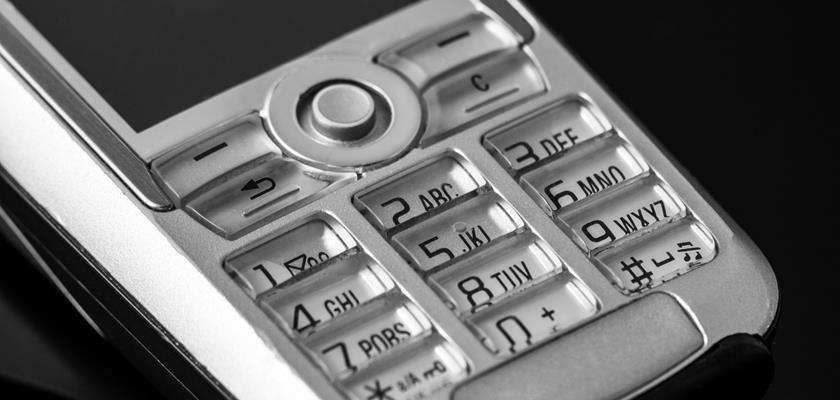 Dobry telefon z klawiaturą