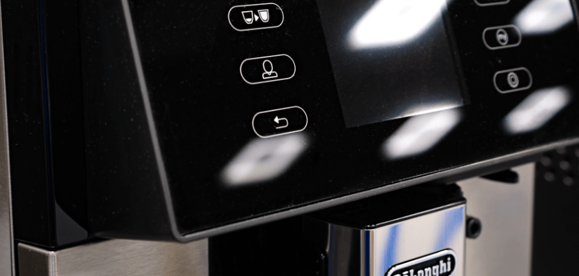 ekspres-cisnienowy-delonghi-wyswietlacz
