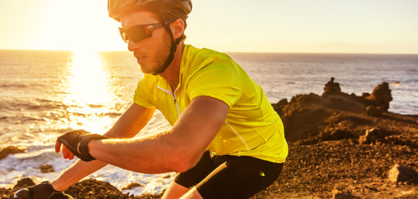 garmin-smartwatch-venu-rowerzysta