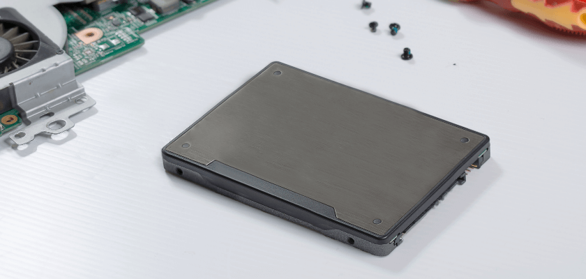 jaki-dysk-ssd-do-laptopa-lenovo