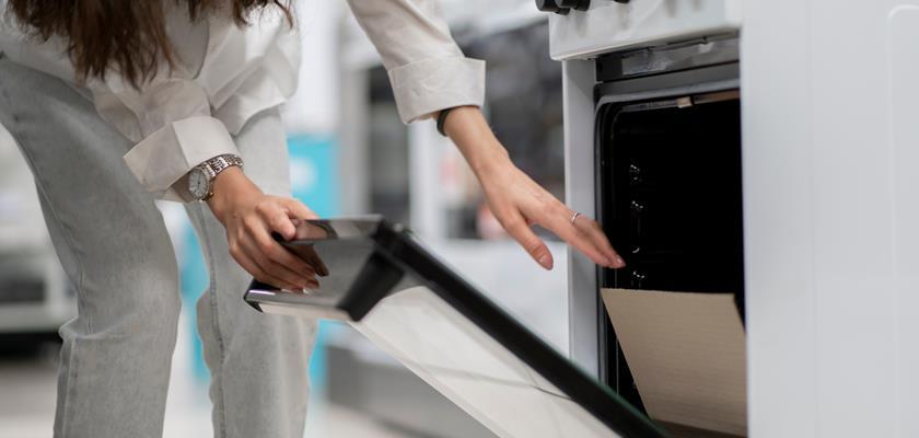 Kuchnie elektryczne z płytą ceramiczną, wolnostojące