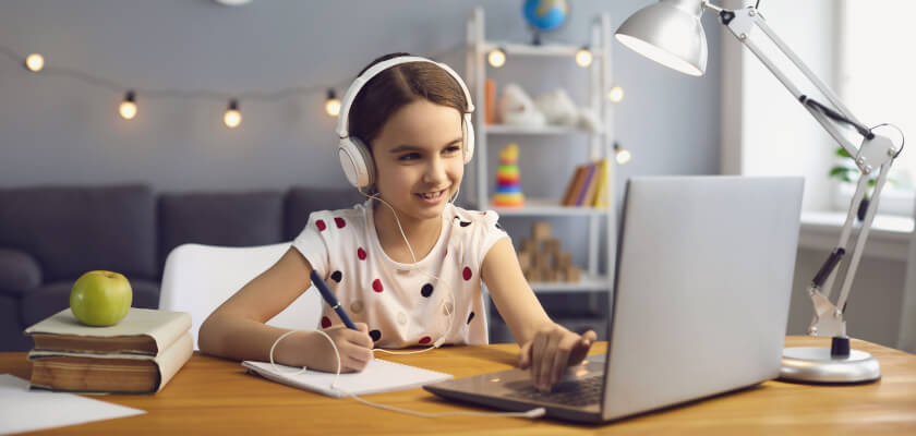 laptop-dla-ucznia-szkoly-podstawowej