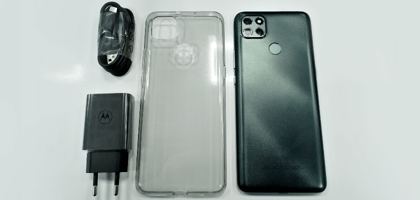 motorola-moto-g9-power-zawartosc-pudelka