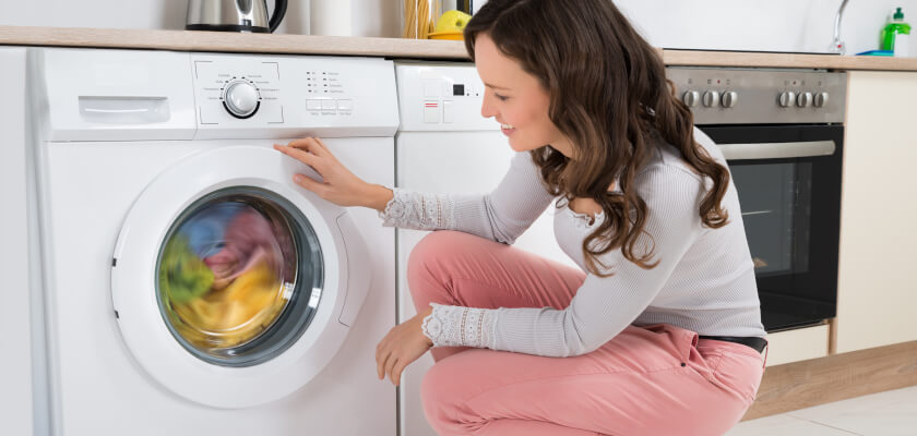 pralka-pod-blatem-w-kuchni