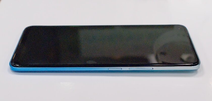 realme-8-pro-recenzja-ekran